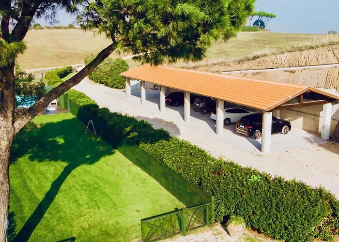 Tenuta Capizucchi 4*