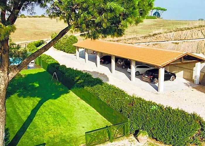 Tenuta Capizucchi 4* Roma